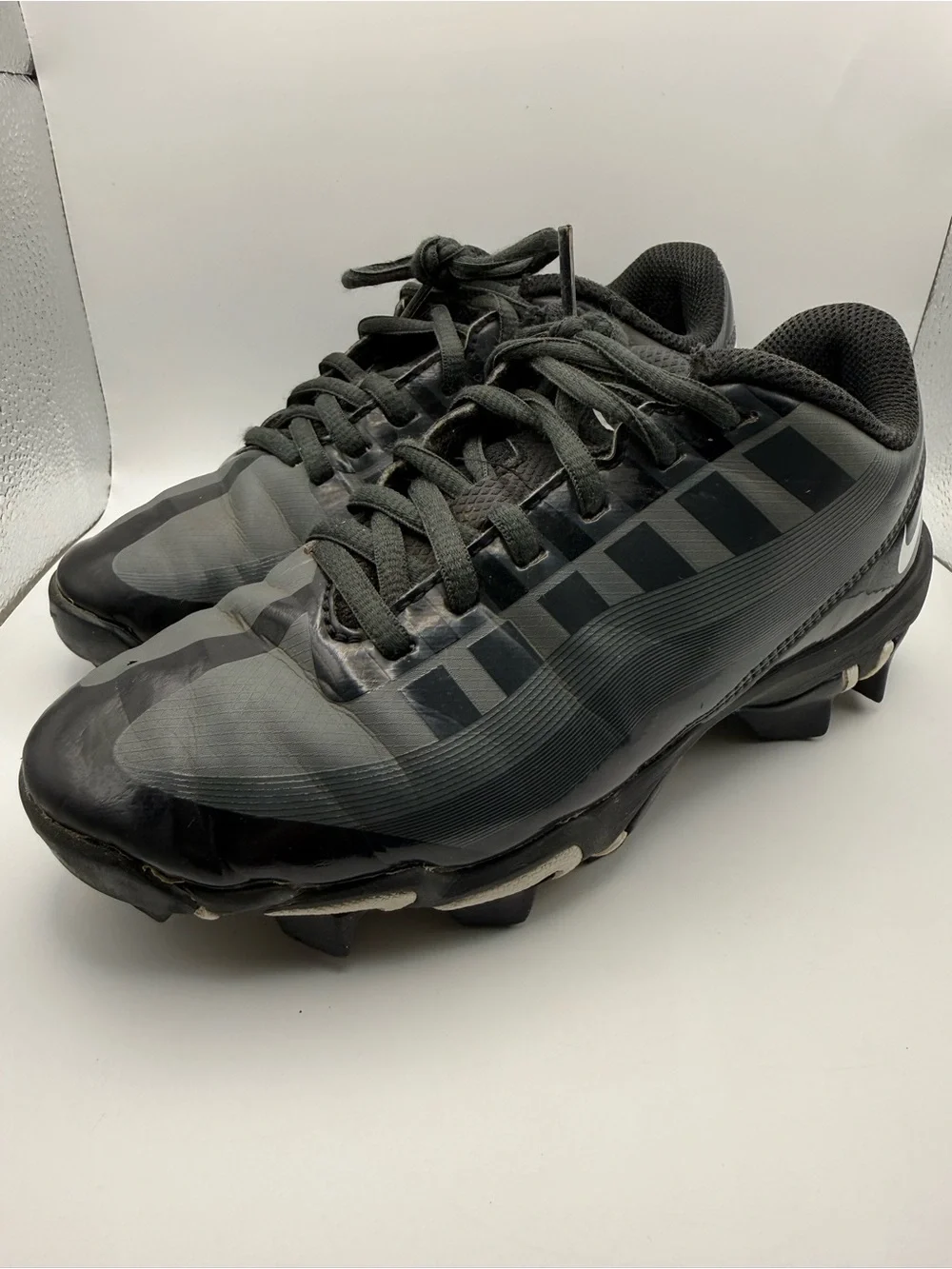 Nike Vapor Edge Shark Athletic Cleats Youth 2Y Football/Baseball Cleats